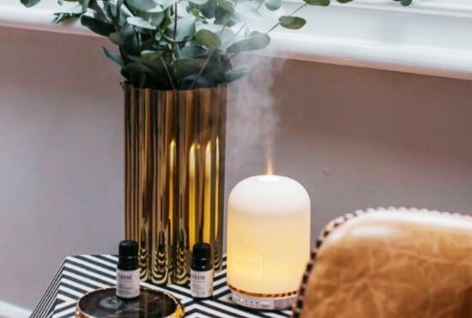 Nimota care aromatheraphy service www.nimotacare.com Canada